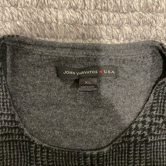 John Varvatos Mens XL Sweater - Picture 2 of 3
